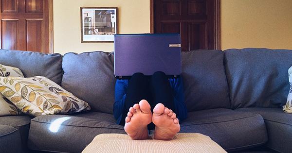 5 Ways to Stay Focused While Working From Home