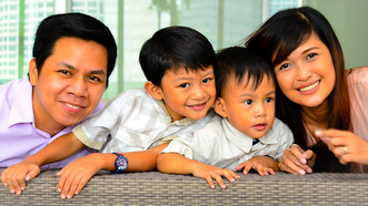 Featured Dealer of the Month: Jennifer Rellosa Belmonte