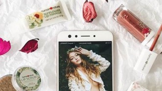 Human Nature Holds Nationwide Natural Lipstick Day Sale