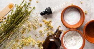 Serum vs. Moisturizer: Which Is Right for You? Find Out Now